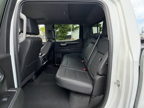 Used 2024 Chevrolet Silverado 1500 LTZ w/ Technology Package RWD image 11