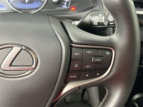 Used 2022 Lexus UX 250h w/ Premium Package image 22