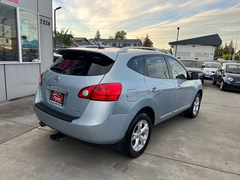 Used 2011 Nissan Rogue SV w/ Premium Pkg AWD/4WD image 7