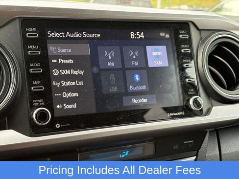 Used 2023 Toyota Tacoma SR5 AWD/4WD image 10