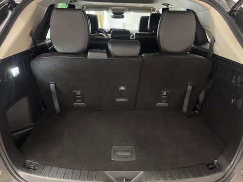 Used 2024 MAZDA CX-90 3.3 Turbo w/ Preferred Plus image 10