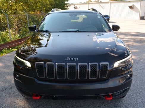 Used 2022 Jeep Cherokee Trailhawk AWD/4WD image 2