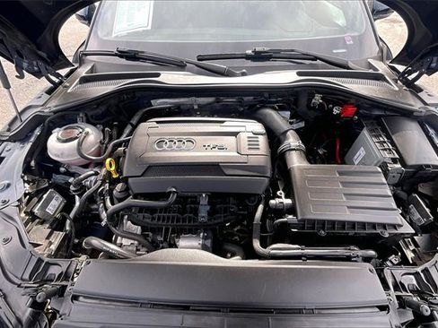 Used 2019 Audi TT 2.0T w/ Technology Package image 9