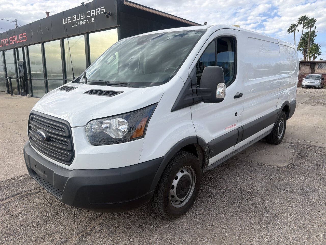 Used 2018 Ford Transit 250 130 Low Roof w/ Interior Upgrade Package RWD image 2