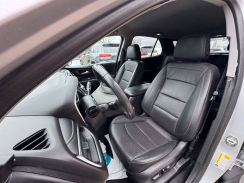 Used 2020 Chevrolet Equinox Premier w/ Premier Redline Edition image 9