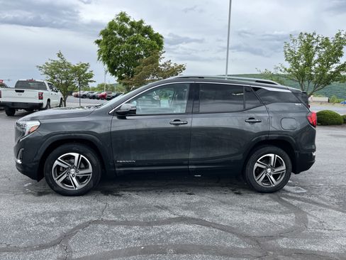 Used 2019 GMC Terrain SLT w/ Preferred Package AWD/4WD image 10