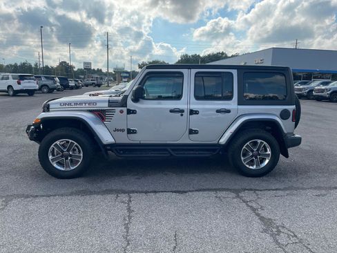 Used 2013 GMC Terrain SLT image 2