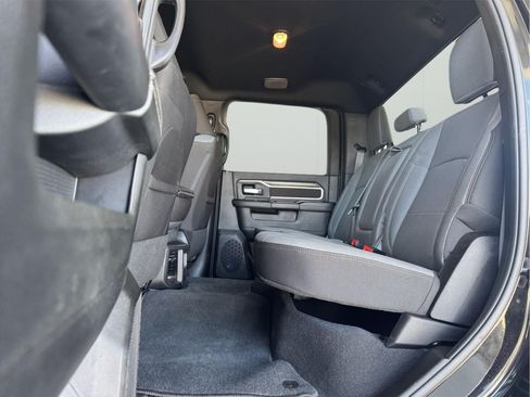 Used 2024 RAM 2500 Big Horn w/ Bed Utility Group AWD/4WD image 8