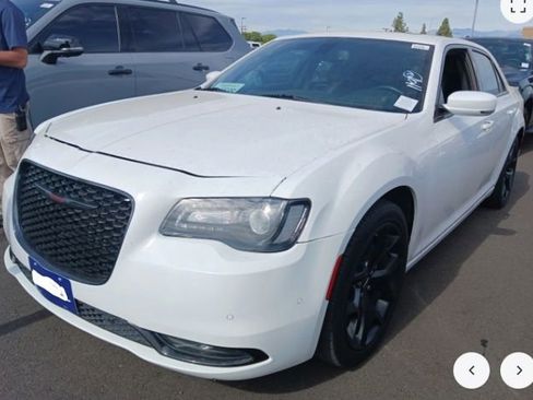 Used 2022 Chrysler 300 S image 2