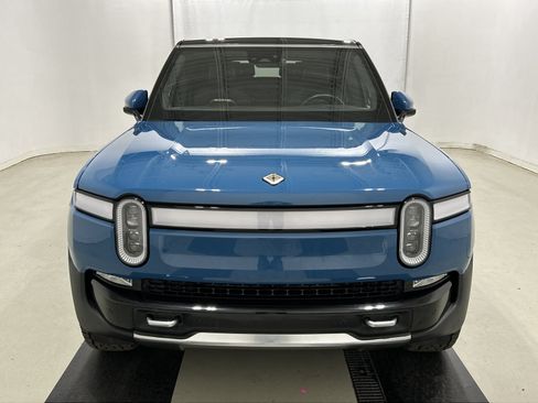 Used 2023 Rivian R1S Adventure AWD/4WD image 8