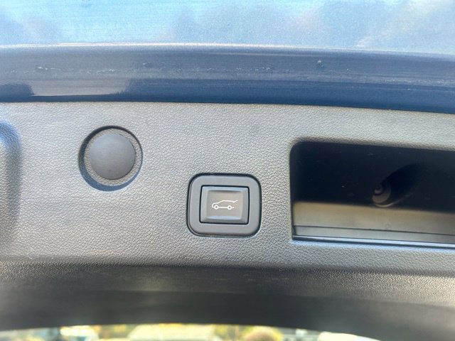 Used 2025 Chevrolet Equinox LT w/ Convenience Package II AWD/4WD image 17