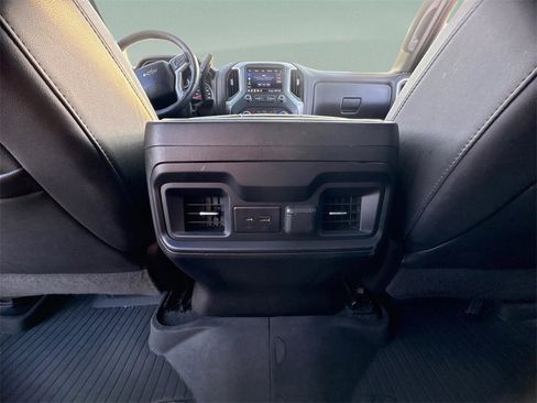 Used 2020 Chevrolet Silverado 1500 LT Trail Boss image 11