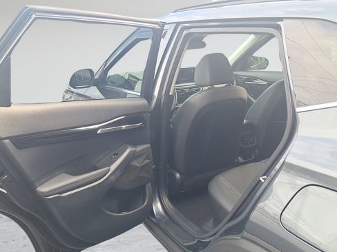 Used 2022 Kia Seltos SX w/ Sunroof Package AWD/4WD image 11