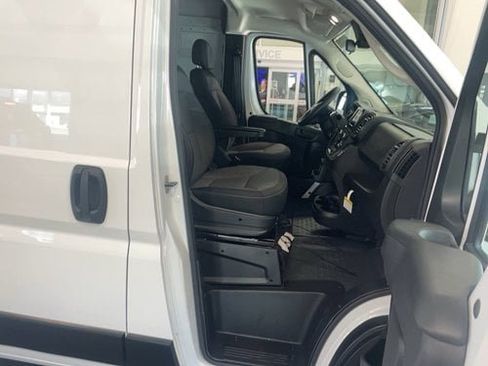 Used 2024 RAM ProMaster 2500 image 19