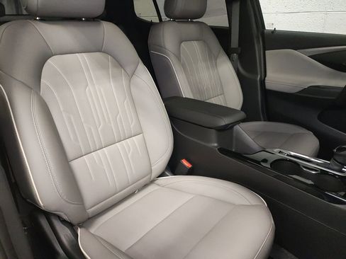 New 2026 Buick Envista Sport Touring FWD image 9