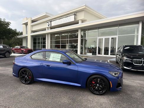 New 2026 BMW 230i Coupe w/ Premium Package RWD image 1