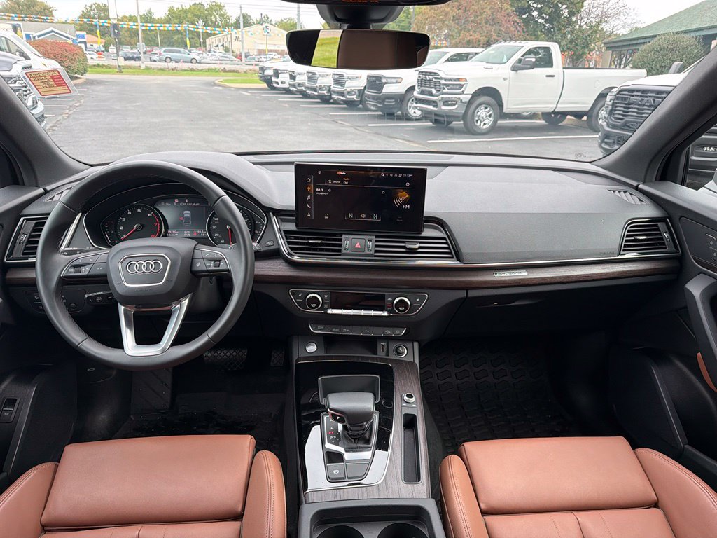 Used 2024 Audi Q5 2.0T Premium AWD/4WD image 6