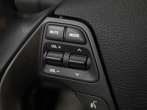 Used 2015 Kia Forte EX image 11