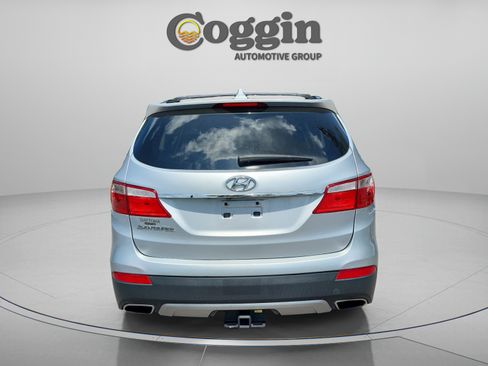 Used 2014 Hyundai Santa Fe GLS FWD image 4