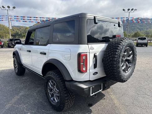 New 2025 Ford Bronco Badlands AWD/4WD image 6
