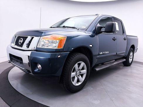Used 2014 Nissan Titan SV w/ SV Premium Utility Package image 7