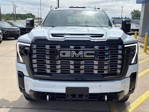 Used 2026 GMC Sierra 2500 Denali Ultimate AWD/4WD image 11