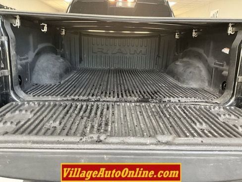 Used 2019 RAM 1500 Big Horn AWD/4WD image 29