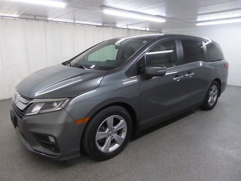 Used 2019 Honda Odyssey EX image 3