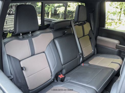 Used 2022 Chevrolet Silverado 3500 High Country w/ Technology Package AWD/4WD image 29