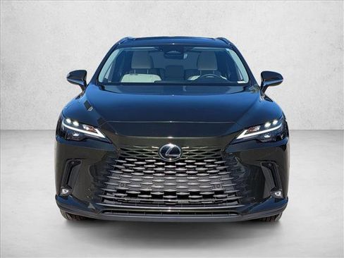 Used 2023 Lexus RX 350 Premium image 2