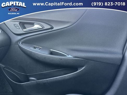 Used 2024 Chevrolet Malibu LT image 27