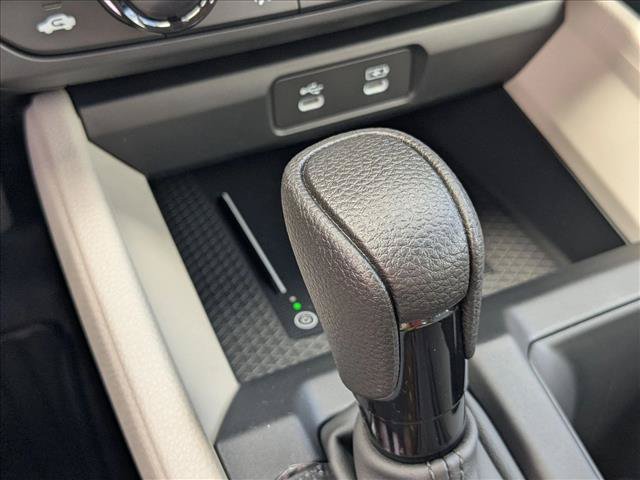 Used 2026 Honda Accord SE image 12
