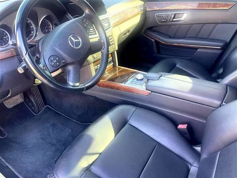 Used 2012 Mercedes-Benz E 350 4MATIC Wagon image 10