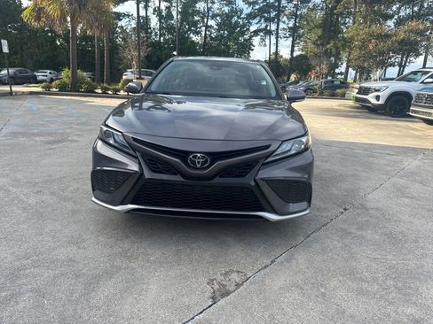 Used 2024 Toyota Camry XSE FWD image 2
