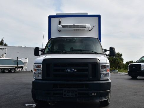 Used 2023 Ford E-350 and Econoline 350 Super Duty w/ Power Windows & Locks Group RWD image 2