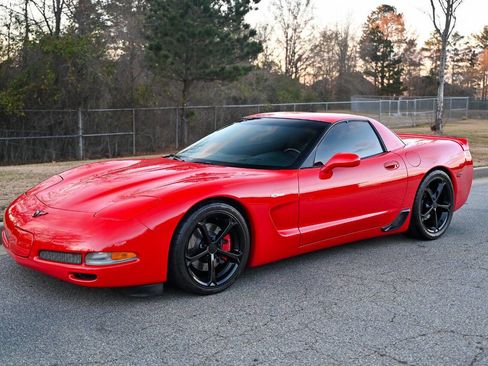 Used 2002 Chevrolet Corvette Z06 w/ Memory Pkg image 16