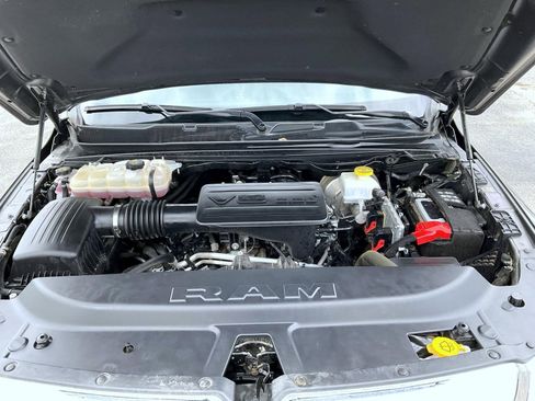 Used 2023 RAM 1500 4x4 Crew Cab image 25