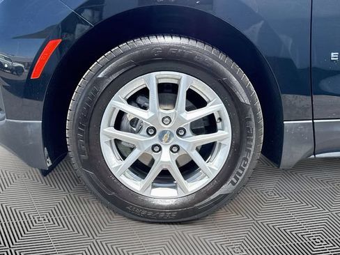 Used 2024 Chevrolet Equinox LS FWD image 29