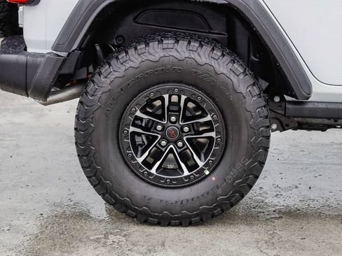 New 2026 Jeep Wrangler Unlimited Rubicon image 12