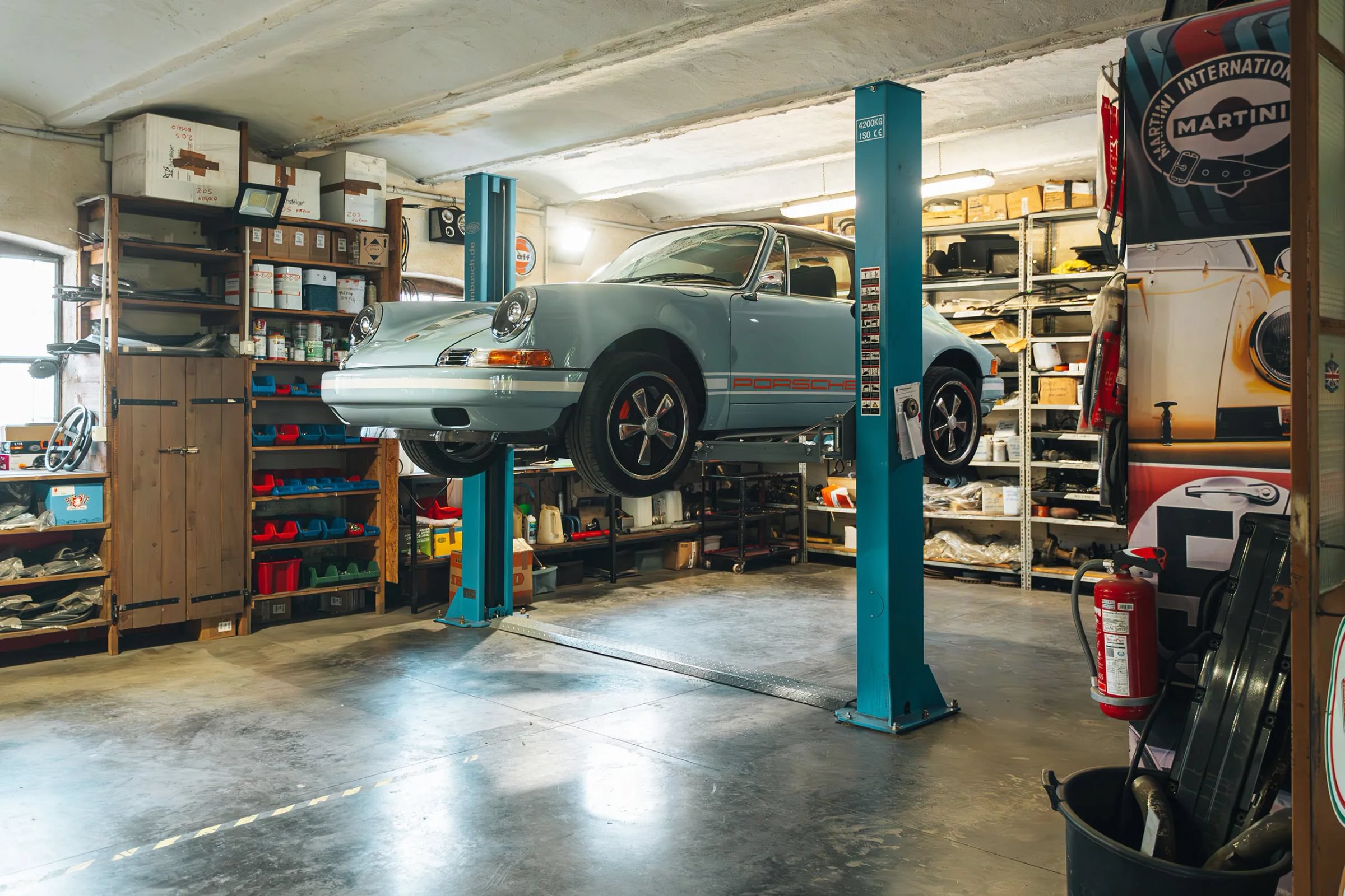Used 1995 Porsche 911 Cabriolet image 93