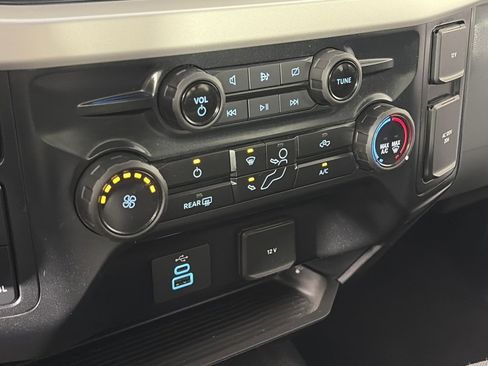 Certified 2023 Ford F250 XL w/ STX Appearance Package image 21