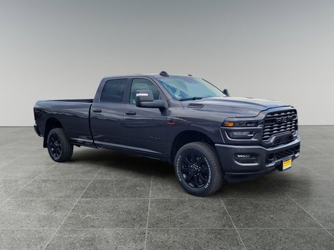 New 2026 RAM 3500 Big Horn image 7