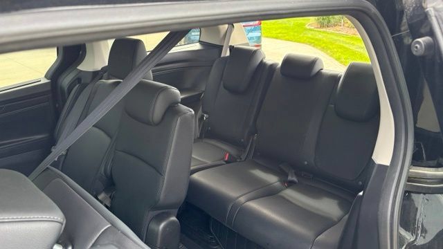 Used 2025 Honda Odyssey EX-L image 26