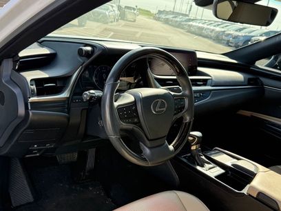 Used 2020 Lexus ES 350 w/ Premium Package