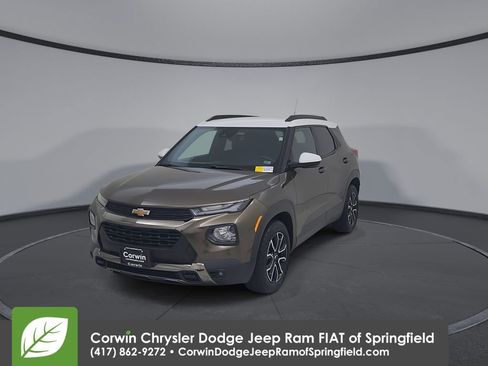 Used 2021 Chevrolet TrailBlazer ACTIV w/ Technology Package FWD image 6