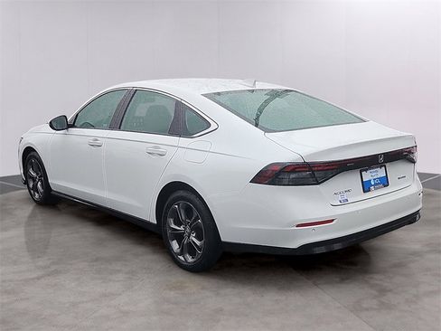 Certified 2023 Honda Accord EX-L image 6