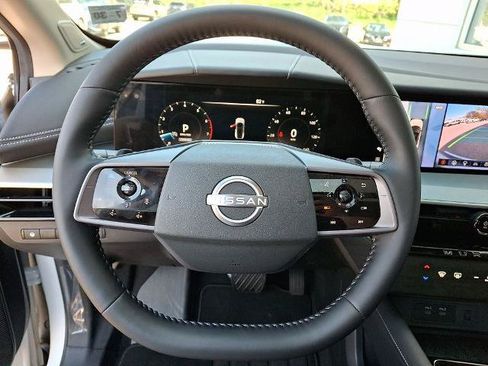 Certified 2025 Nissan Murano SL w/ Cargo Package AWD/4WD image 21