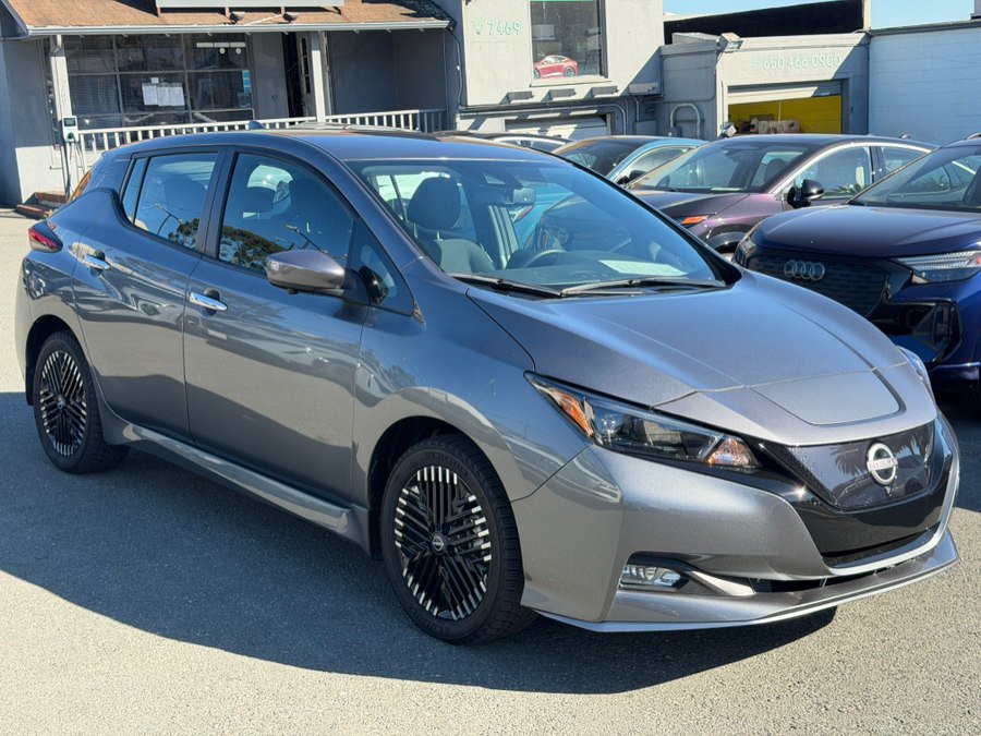 Used 2024 Nissan Leaf SV Plus FWD image 3