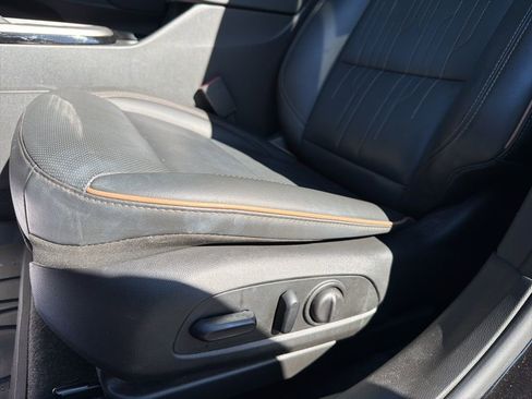 Used 2024 Buick Envista Avenir image 16