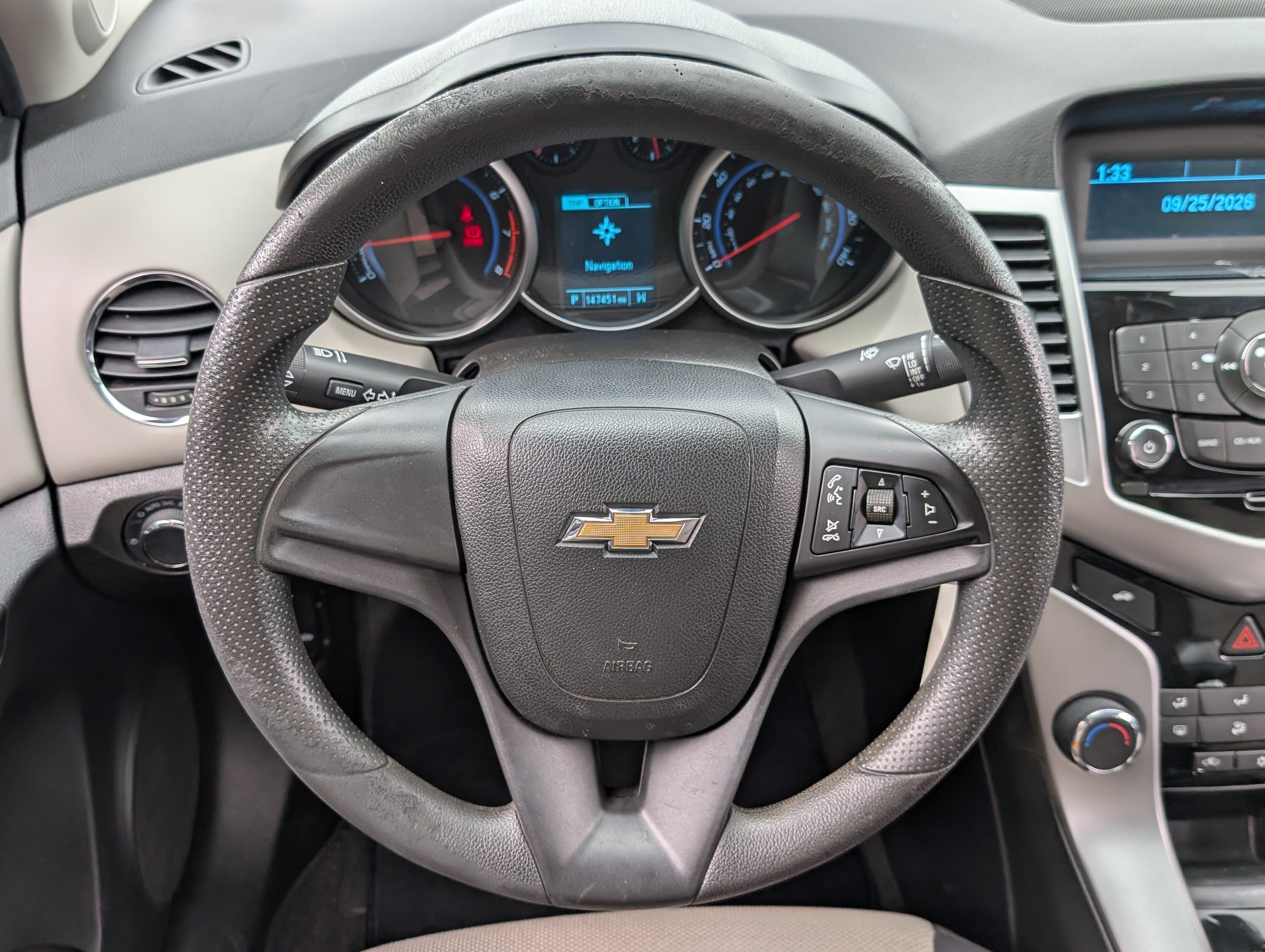 Used 2015 Chevrolet Cruze LS FWD image 23